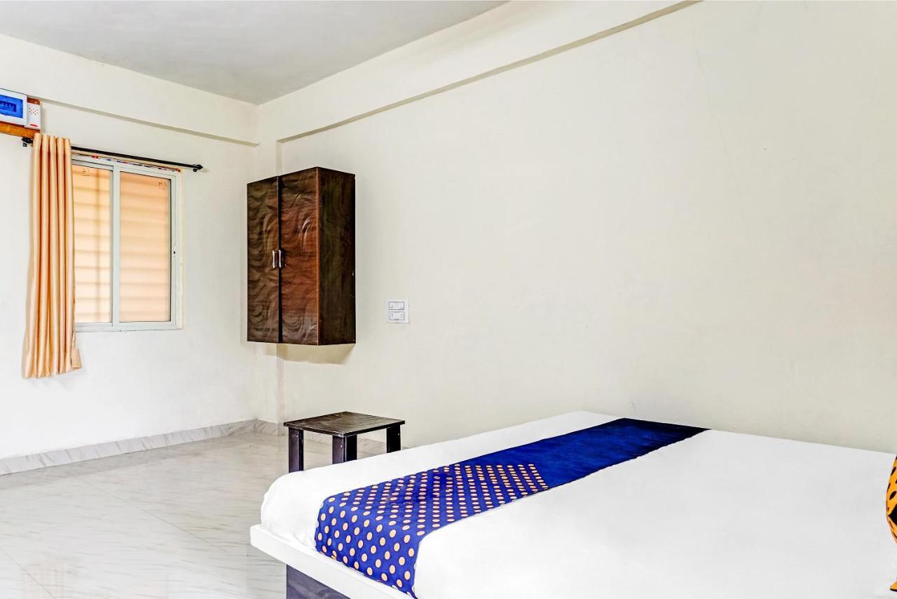 Spot On 81689 New Saiba Lodging Pune Exterior photo